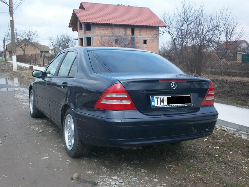 Mercedes C200 - Pret | Preturi Mercedes C200