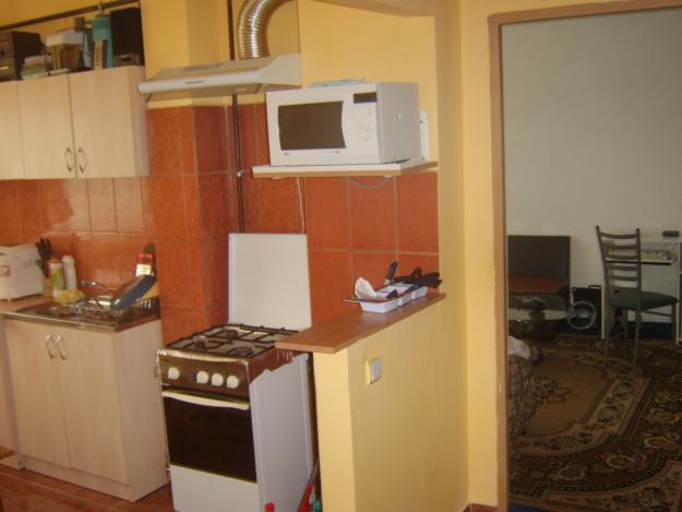 Vand apartament Cisnadie Sb, decomandat 2 camere - Pret | Preturi Vand apartament Cisnadie Sb, decomandat 2 camere