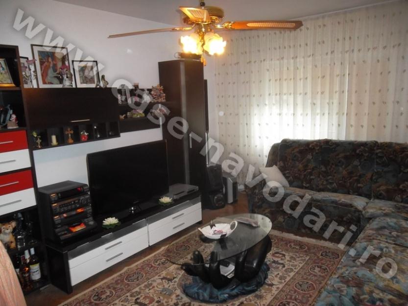 Navodari, vindem apartament 2 camere decomandat confort 0 - Pret | Preturi Navodari, vindem apartament 2 camere decomandat confort 0