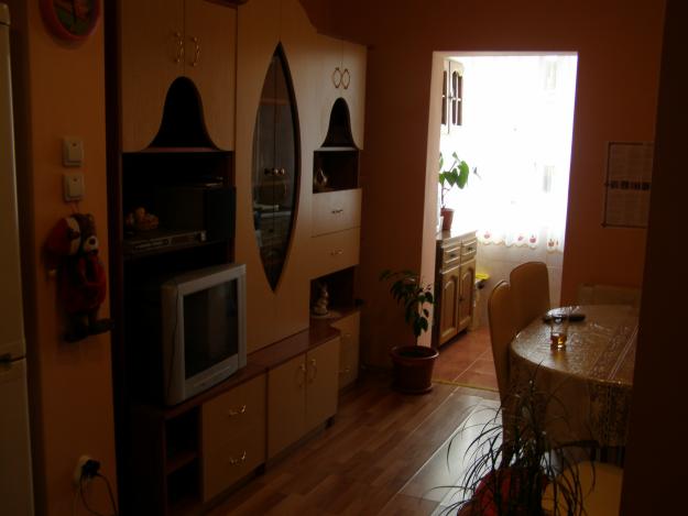 APARTAMENT 2 CAMERE POROLISSUM finisat , mobilat, utilat 29000euro neg - Pret | Preturi APARTAMENT 2 CAMERE POROLISSUM finisat , mobilat, utilat 29000euro neg