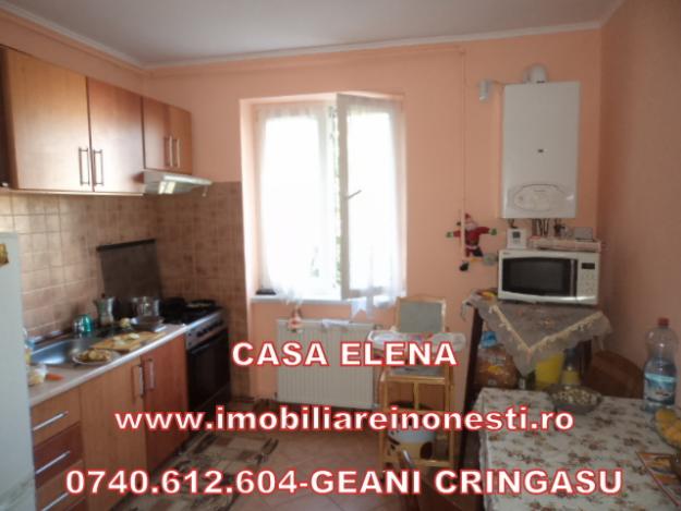 Vand apartament 2 camere in Onesti, zona de sus - Pret | Preturi Vand apartament 2 camere in Onesti, zona de sus