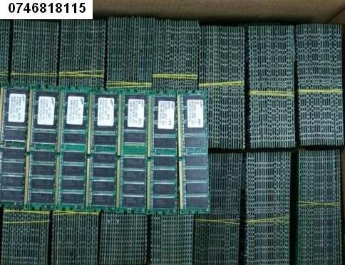 Vand memorii PC DDR1 512MB en-gross - Pret | Preturi Vand memorii PC DDR1 512MB en-gross