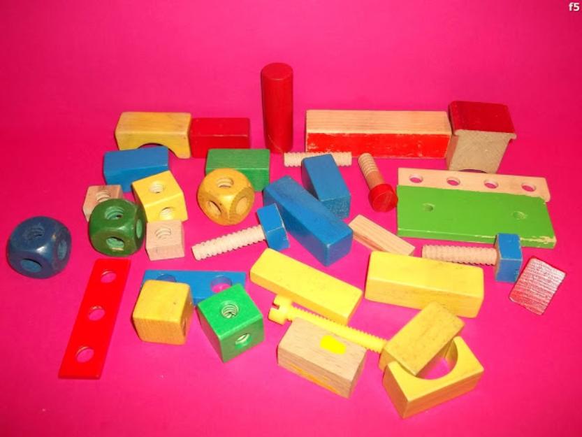 jucarii cuburi din lemn cu 33 piese - Pret | Preturi jucarii cuburi din lemn cu 33 piese