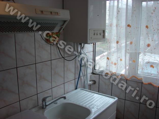 Vand apartament central Navodari - Pret | Preturi Vand apartament central Navodari