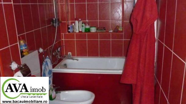 Vand apartament cu 2 camere decomandat, zona RMB, etaj 2 - Pret | Preturi Vand apartament cu 2 camere decomandat, zona RMB, etaj 2