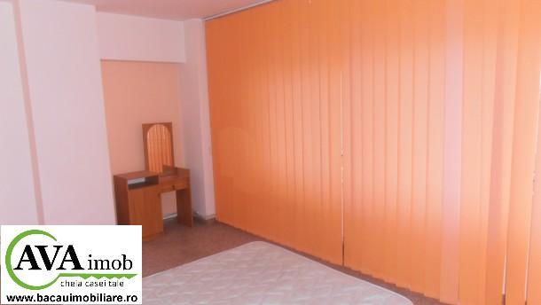 Inchiriez apartament 2 camere decomandate, 2 balcoane, mobilat si utilat extra - Pret | Preturi Inchiriez apartament 2 camere decomandate, 2 balcoane, mobilat si utilat extra