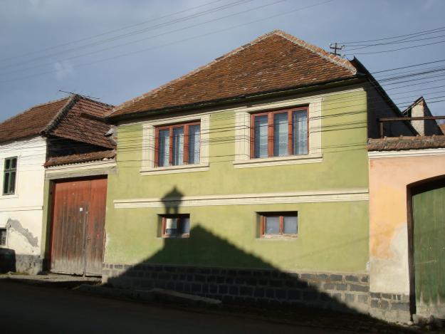 VAND CASA DE LOCUIT COMUNA RACOS - Pret | Preturi VAND CASA DE LOCUIT COMUNA RACOS