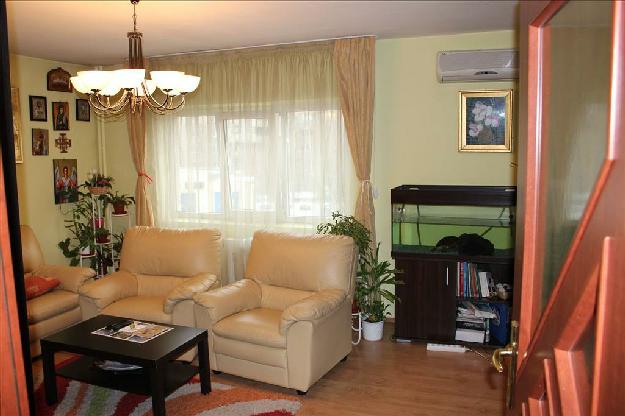 Apartament 4 camere Sebastian Parc - Pret | Preturi Apartament 4 camere Sebastian Parc