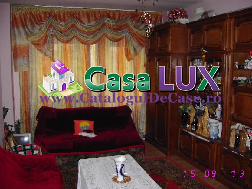 Casa Lux Vinde 3 camere decomandate, Zona Ura, 49.000 EUR - Pret | Preturi Casa Lux Vinde 3 camere decomandate, Zona Ura, 49.000 EUR